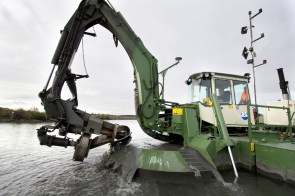 Watermaster_multipurpose_dredger_