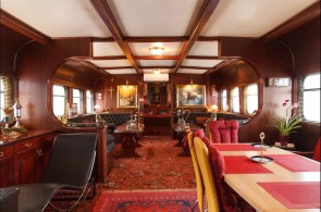 lux_house_boat_5