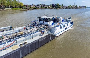 river_tanker_sale_4